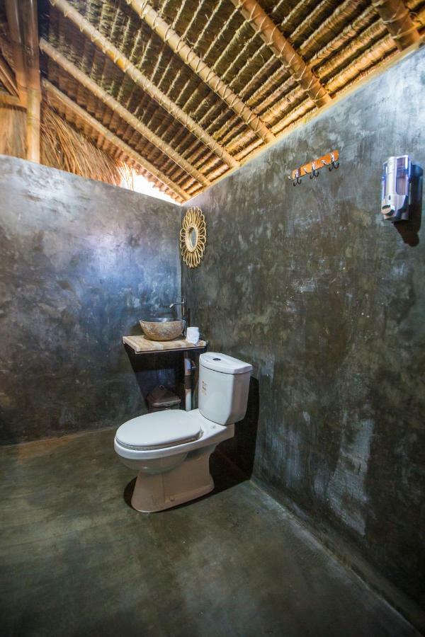 The Umah Bamboo Hotell Canggu Exteriör bild